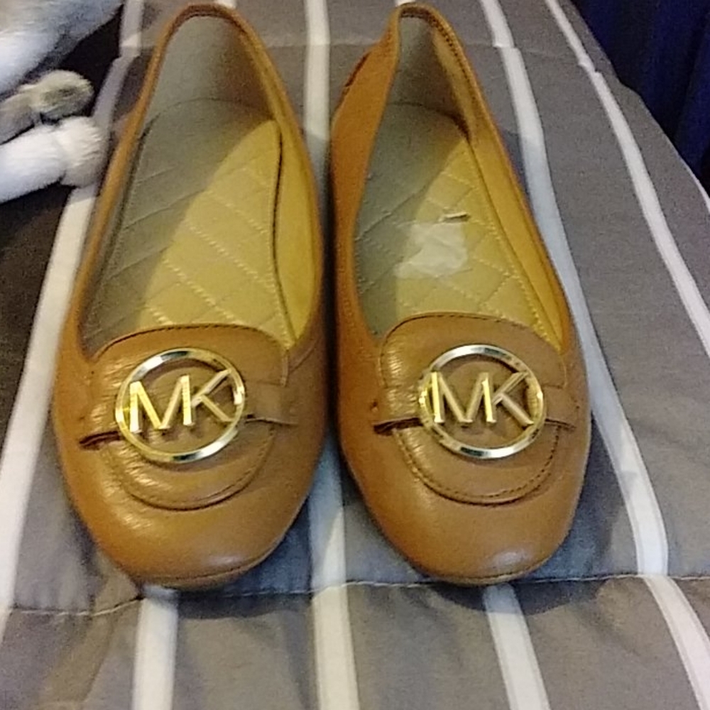 Michael Kors flat shoes